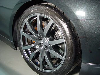 Ošetření litých kol a brzdových třmenů speciálním sealantem! - detail 1