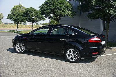 Regenerace laku - Ford Mondeo 2.5t Ghia - detail 3