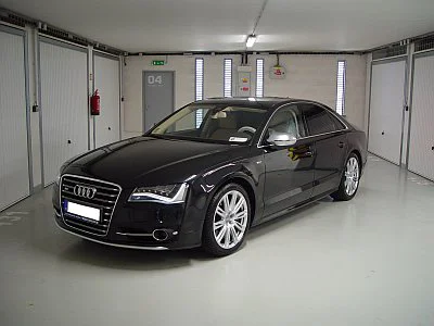Renovace a ochrana laku - Audi S8 - detail 1