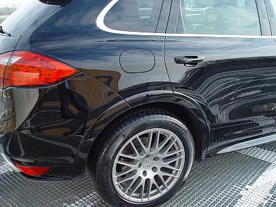 Renovace laku - Porsche Cayenne - detail 11