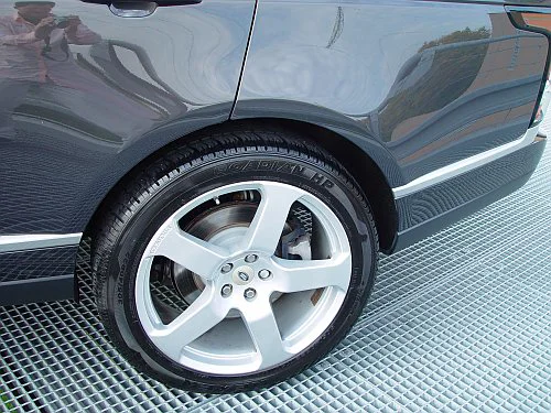 Rozleštění a ochrana laku - Range Rover Autobiography - detail 8