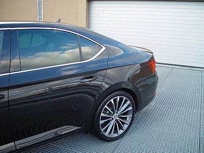 Rozleštění laku - Škoda Superb III Laurin&Klement - detail 11