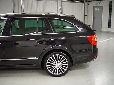 Rozleštění laku - Škoda Superb Laurin&Klement - detail 4