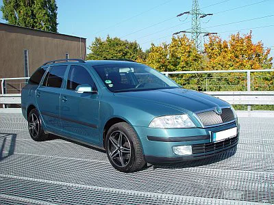 Škoda Octavia II kombi - rozleštění laku - detail 1