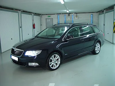 Škoda Superb II kombi - rozleštění laku - detail 1